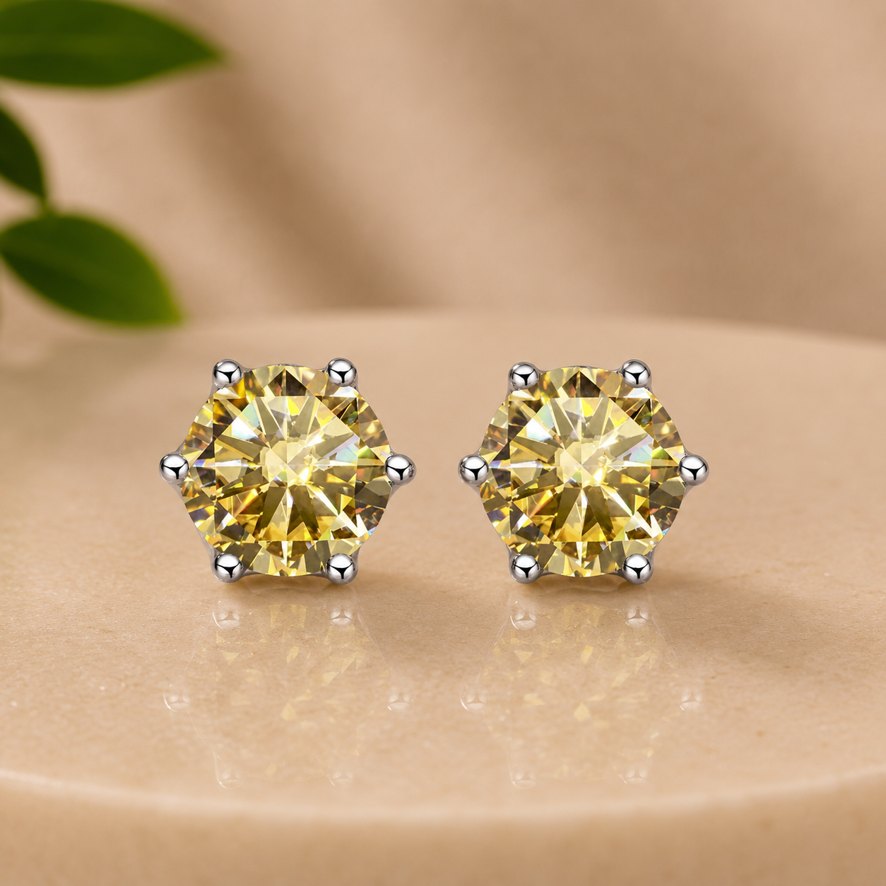 Brinco Solitário Glow  Yellow em Moissanite e Prata 925