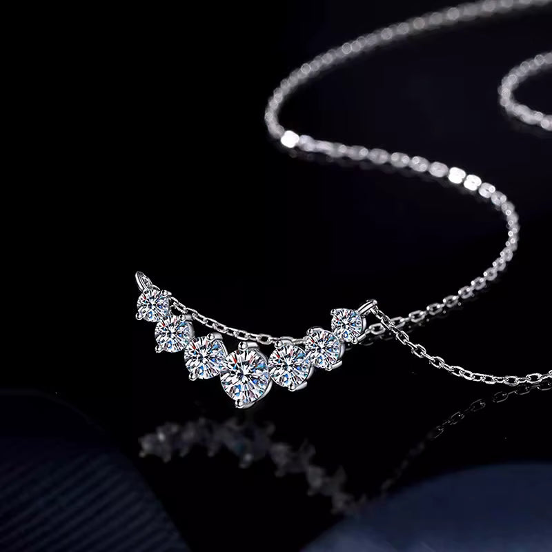 Colar Astral Moissanites e Prata 925